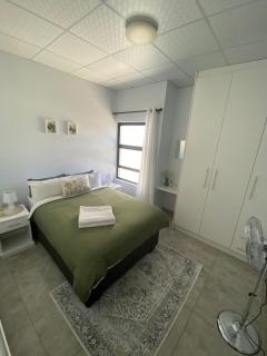 Sunbird self-catering B - 3
