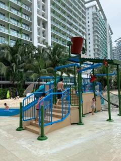 Azure Urban Dream Staycation - 3