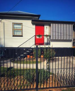 Family and pet friendly home in Brisbane - Brisbane - 9