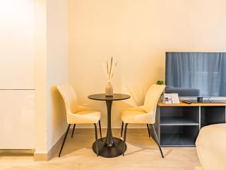 Tranquil Studio Getaway in Meydan City - 6