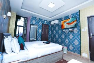Hotel R Valley View And Family Restaurant Pvt Ltd - Kathmandu - 1