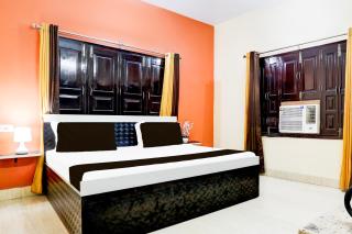 Hotel O R B Palace - Varanasi - 5