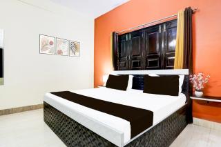 Hotel O R B Palace - Varanasi - 3