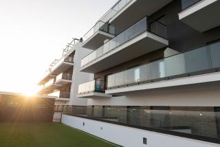 Contemporary One-Bedroom Apartment - 7