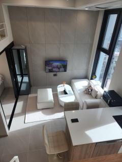 Warm house, new building, 동대문역사문화공원역 - Seul - 6