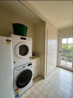 Interior Stylist's Country Unit - Nhill - 8