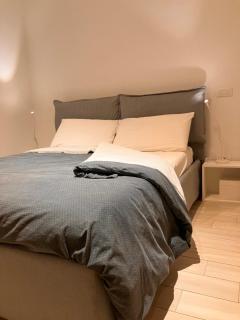 ROSSENA HOME tranquillo appartamento, con giardino, vicino al centro ed all'Ospedale Santa Maria Nuova SMN - 0