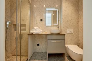 Панорамная квартира на первой линии моря Skyline Resort, Becici, Budva - Bečići - 2