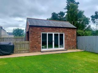 12 Hartley hall - Greenisland - 3