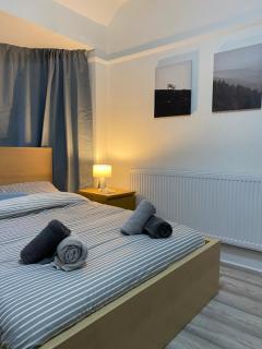 EEJs Stylish 3 Bedroom House - Greenwich - 4