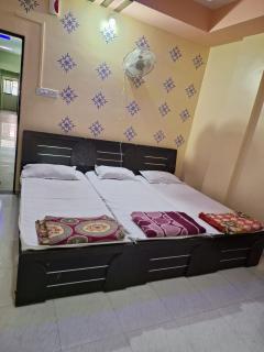 Hotel Sai Satya - Shirdi - 2