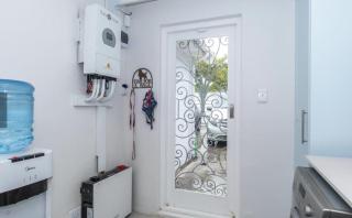 Family Home along Constantia Wine Route - 3