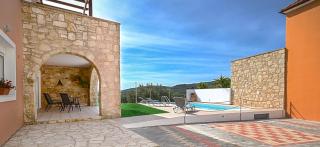 Villa Silvia by Andrian Villas - Kalamítsion Alexándrou - 2