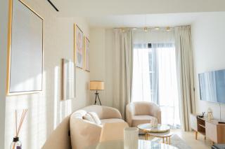 Luxe 1BR 15mins-Beach Best Infinity Pool -Jumeirah Village Circle, JVC ,Dubai - Dubai - 6