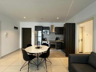 Private 2 Bedroom at Embassy Gardens - Accra - 4