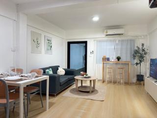 Cosy Lodge MRT Phra Ram 9 - Ban Na Song - 1