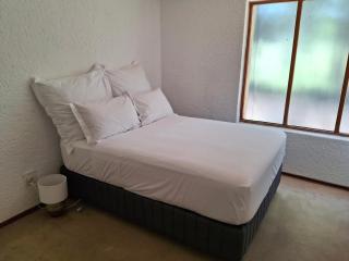 Modern Comfort in Sandton - Johannesburg - 1
