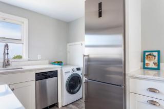 Sherman Cottage on the Beach - 8