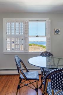 Waverly Suite 3 - New Shoreham - 2