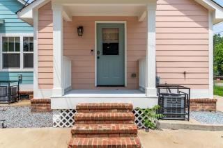 7minutesdowntown2bedroom3queenbed - 6