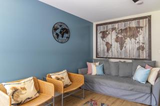 7minutesdowntown2bedroom3queenbed - 1