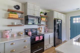 7minutesdowntown2bedroom3queenbed - 0