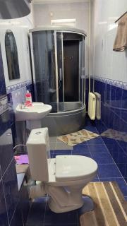 Lotos Guest House - Bisjkek - 3