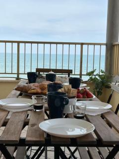 Beachfront, balcony, parking, private access Beach - Torvaianica - 0