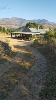 Rockwood Earth Lodge - 1