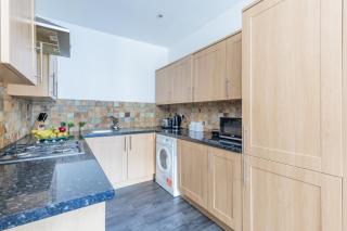 Two Bedroom Apartment At Heart Of Hanwell - Hanwell - 6