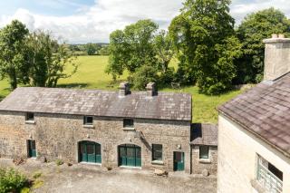 The Coach House at Ballinderry Park - Ballinasloe - 8