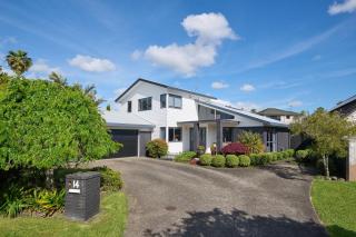 Entire self contained two bedroom-spacious and comfortable - Auckland - 0