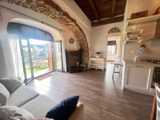 La Torre Guest House - Anguillara Sabazia - 6