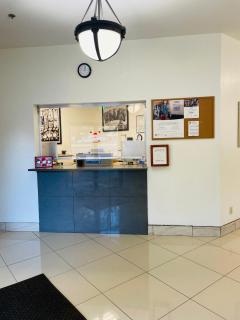 Super 8 by Wyndham Lacey Olympia Area - Lacey - 9