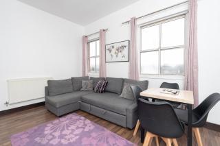 Homely 2-Bed Apartment close to city centre - Southampton - 8