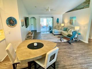 Coreys Coastal Beach Getaway - 3