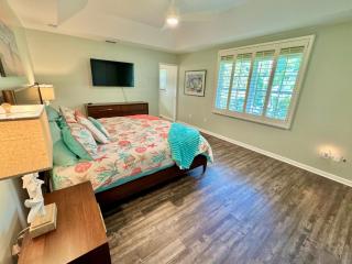 Coreys Coastal Beach Getaway - Palm Coast - 8