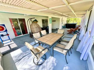 Coreys Coastal Beach Getaway - Palm Coast - 5