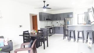 Modern 2BR Apartment 3 Min from Airport with Free Parking - Sosúa - 3
