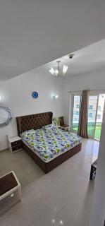 Bedroom with attach bath and balcony in Marina Dubai - 8