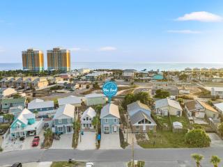 Spacious 4-Bed, 3-Bath Beach House – Sleeps 12 for the Perfect Getaway - Panama City Beach - 6