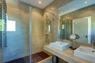 Jacaranda Beach Villa - Luz - 3