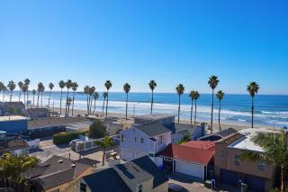 Oceanside Beach Condos - Oceanside - 2