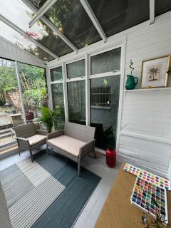 Modern Apartment 5 min to Stations - Londra - 8