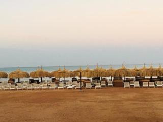 Fanadir Bay Boho Beachfront Apartment - Hurghada - 9