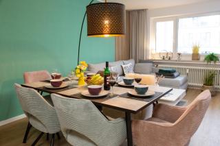 MiCasa OL - Modernes Apartment in City Bestlage - Küche - WLAN - Balkon - Fugenloses Bad - Oldemburgo - 2