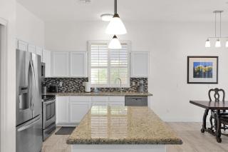 Privacy, Pickleball, Club House, Hiking, Mountains - Scottsdale - 4