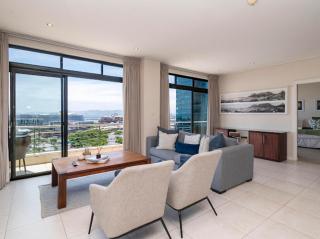 Harbour View 2 bedroom Penthouse and parking - 8