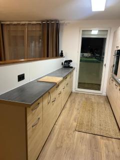 Olympie, airport, train and tram station Fully equipped for 3 peoples - 3