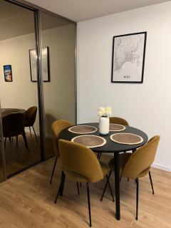 Olympie, airport, train and tram station Fully equipped for 3 peoples - 5